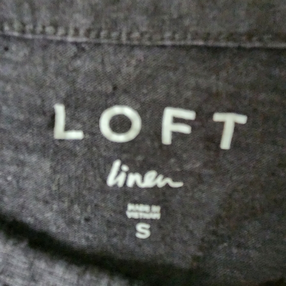 LOFT Black short sleeved linen top Size Small - Picture 3 of 6
